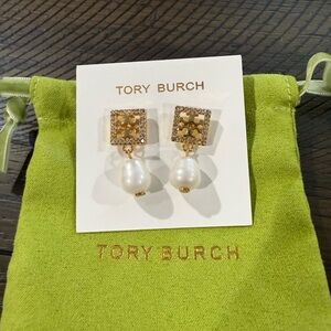 Tory Burch Gold Pearl Drop Logo Earrings white shiny cz elegant beautiful gift